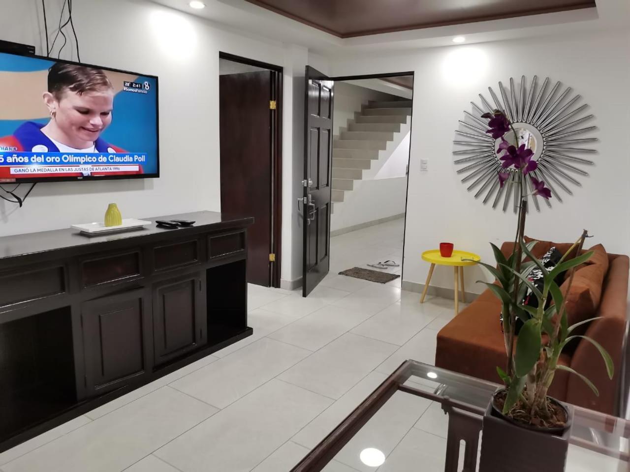 935 Lodge San Jose Ngoại thất bức ảnh